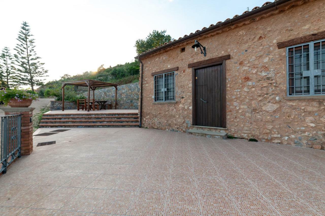 Azienda Agrituristica Le Terre Di San Leonardo Cetraro Zewnętrze zdjęcie