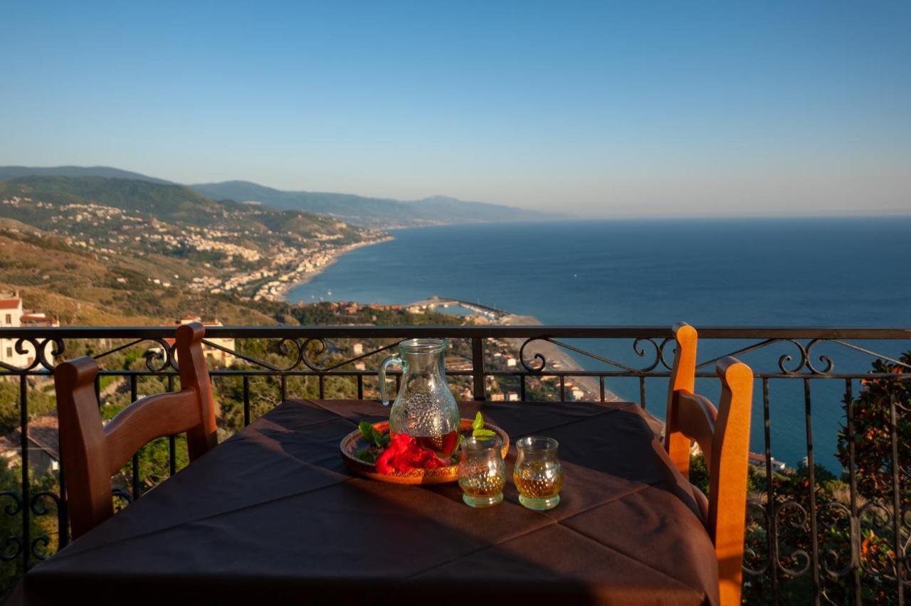 Azienda Agrituristica Le Terre Di San Leonardo Cetraro Zewnętrze zdjęcie